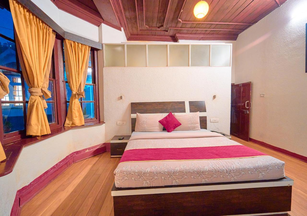 Aj Heritage Ooty Resort By Voye Homes Extérieur photo